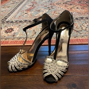 Madden Girl ‘Dimitrus’ Pump Nude Heels